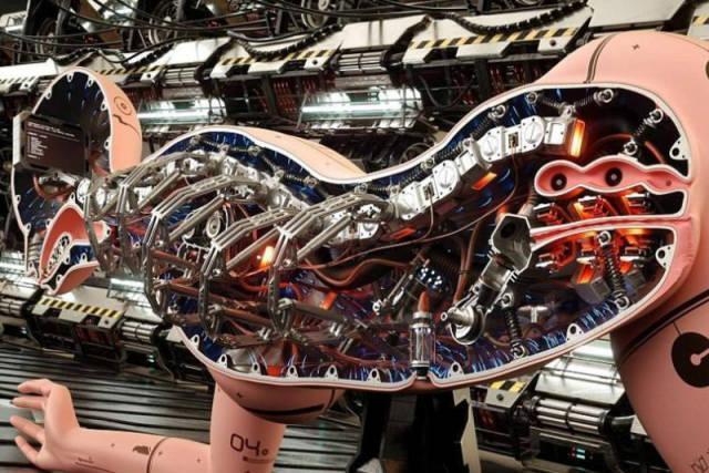 日本女机器人火了,皮肤触感跟真人无异,"生育功能"成最大卖点_腾讯