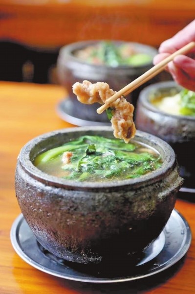 砂锅成继大蒜之后杞县又一张亮丽名片杞县砂锅为啥这么香