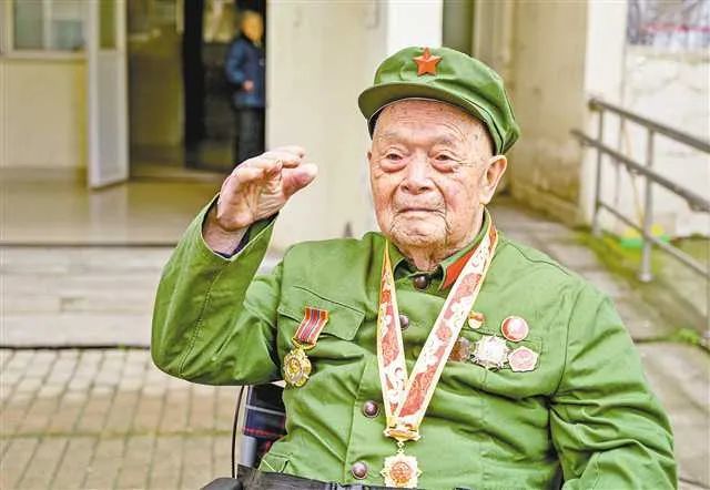 寻访红色印记一等功臣蒋诚深藏功名的传奇故事