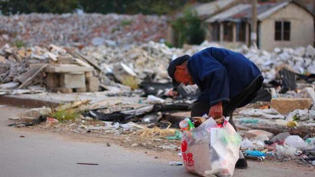 乔四的"王牌打手"莫磊,曾风光无限,晚年却靠捡垃圾为生_腾讯新闻