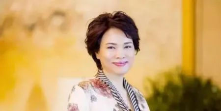 浙江女首富周晓光被查 长城资产处置新光集团8