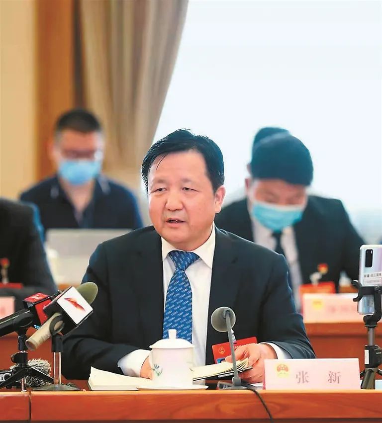 全国人大代表张新67完善核心装备研发保障机制