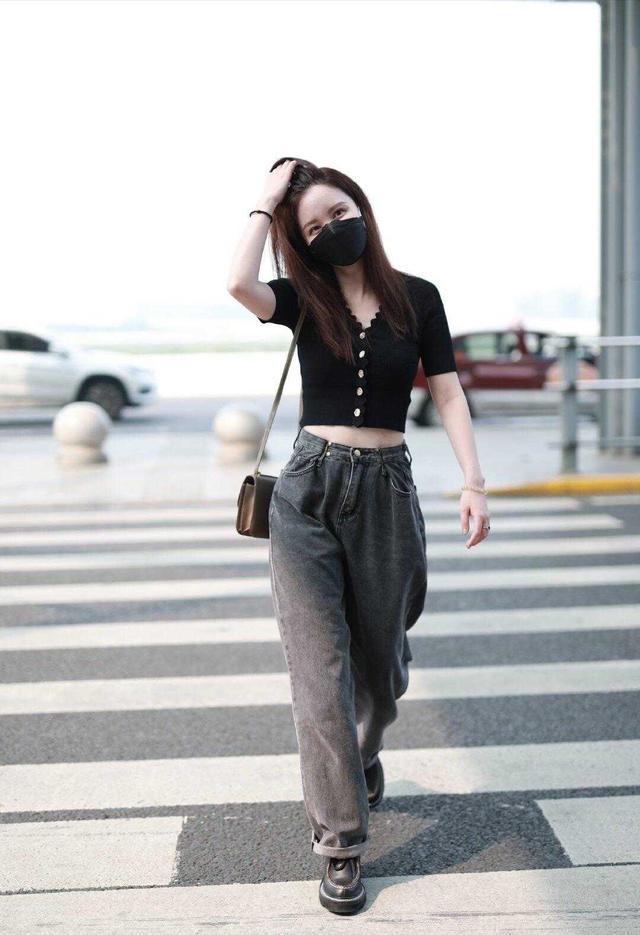 张萌,身高172cm,体重90斤,减肥秘诀:两种主食替换米面