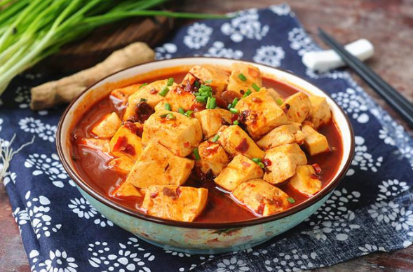 脑梗|男子吃素3个月，突发脑梗瘫痪，医生叹息：3物比肥肉伤血管，尽量少碰