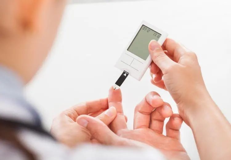 慢性肾脏病|世界肾脏日：慢性肾脏病治疗的十大措施