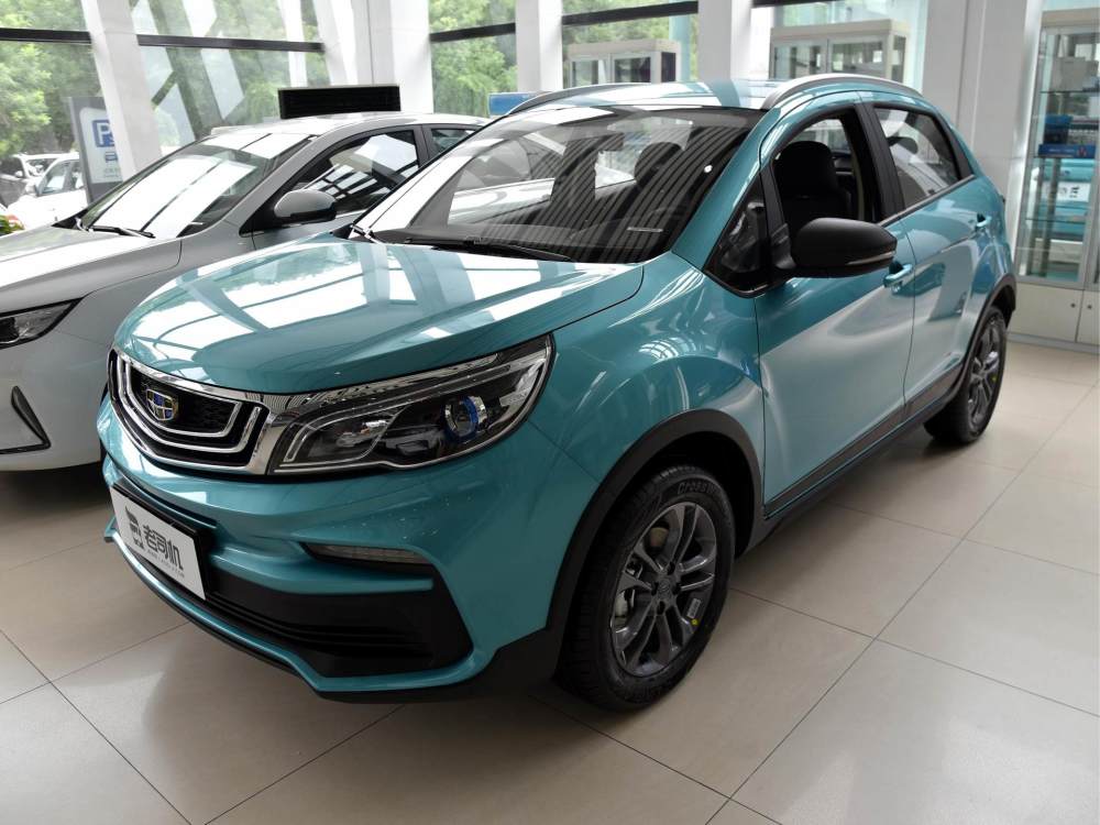 自动挡入门之选小哥带你一起看吉利远景x3