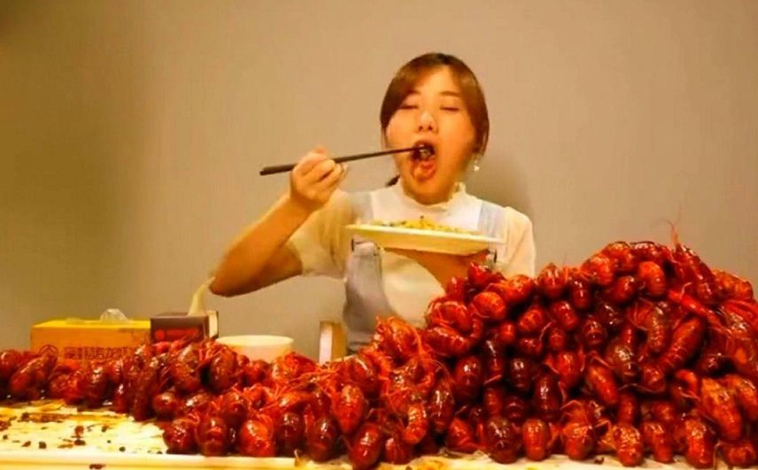 吃播|今天你玩命 明天命玩你，又一个吃播走了——愿世上再没有吃播