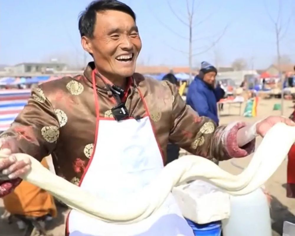 现在还有人不知道山东拉面哥吗放过他吧