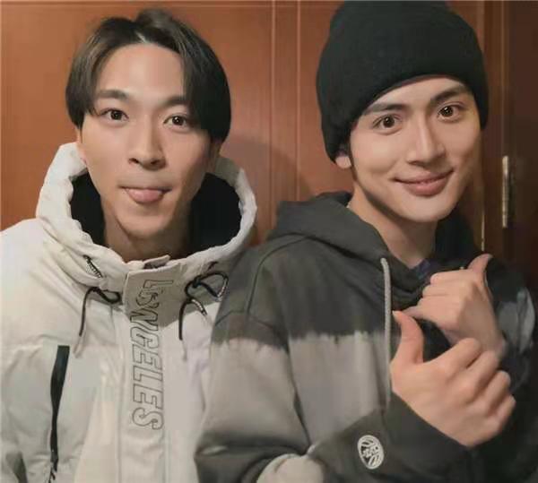 赞就丸了cp永远的神