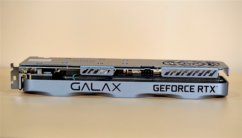 最能超的安培显卡影驰rtx3060金属大师评测