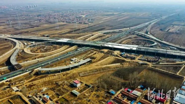 视频图集一起来看荣乌高速新线最新建设现场