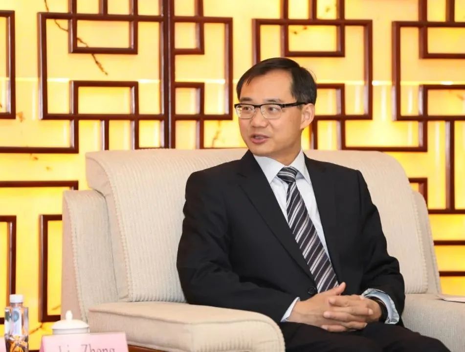 李政会见韩国驻沪总领事金胜镐一行