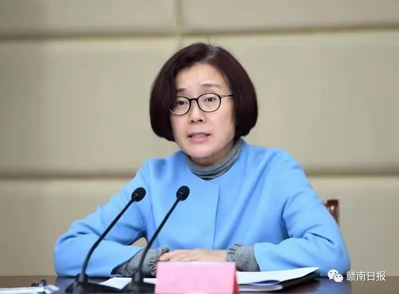 驻点指导组副组长王飞,王仁华及指导组全体成员,唐舒龙,刘志强,喻德红