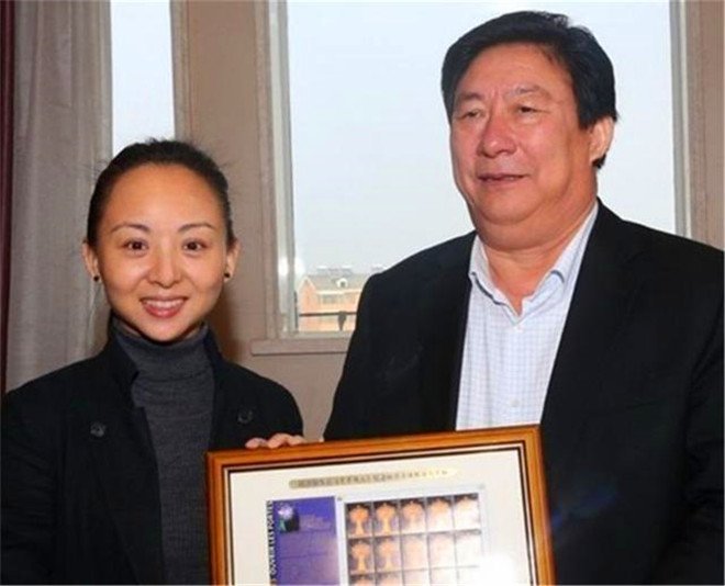 邰丽华现在怎么样了?