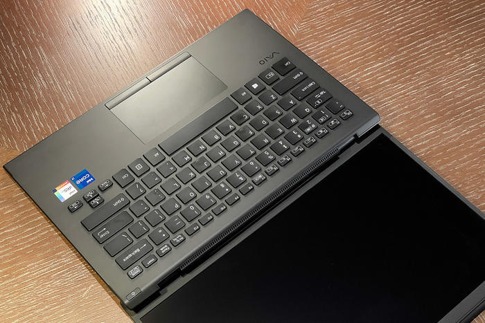 竟有人用立体碳纤维做笔记本电脑vaioz体验