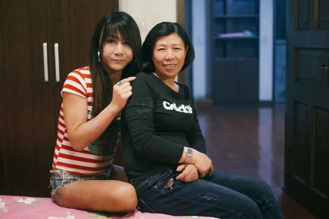 少年时离家出走的儿子3年后回来竟变成了女儿