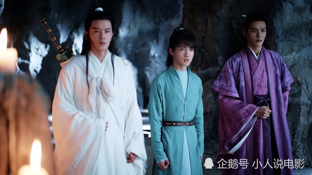 这一切都是他的儿子龙孝造成的,龙孝因为龙雀不愿交出阴阳册,对他怀恨