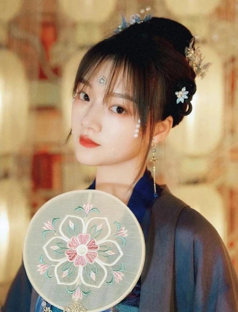 惊为天人!肖战《朱颜》开机时间曝光,首款"定妆照"亮相