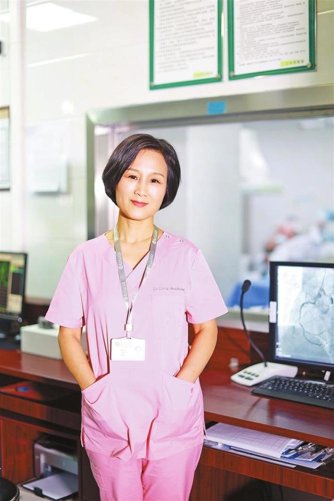 深圳市人民医院|把病人当亲人 这个心内科创造了许多深圳第一