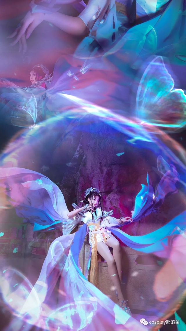cos:王者荣耀芈月-白晶晶cos正片@走路摇