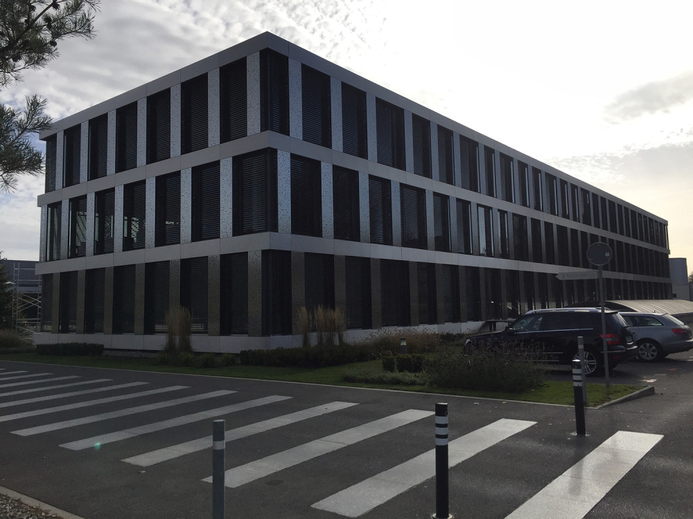 学位认证丨瑞士eu商学院本科及研究生项目学位获得中国教育部认证