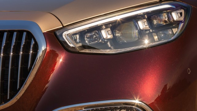 最豪华的奔驰轿车 21款迈巴赫s级开启预售 腾讯网