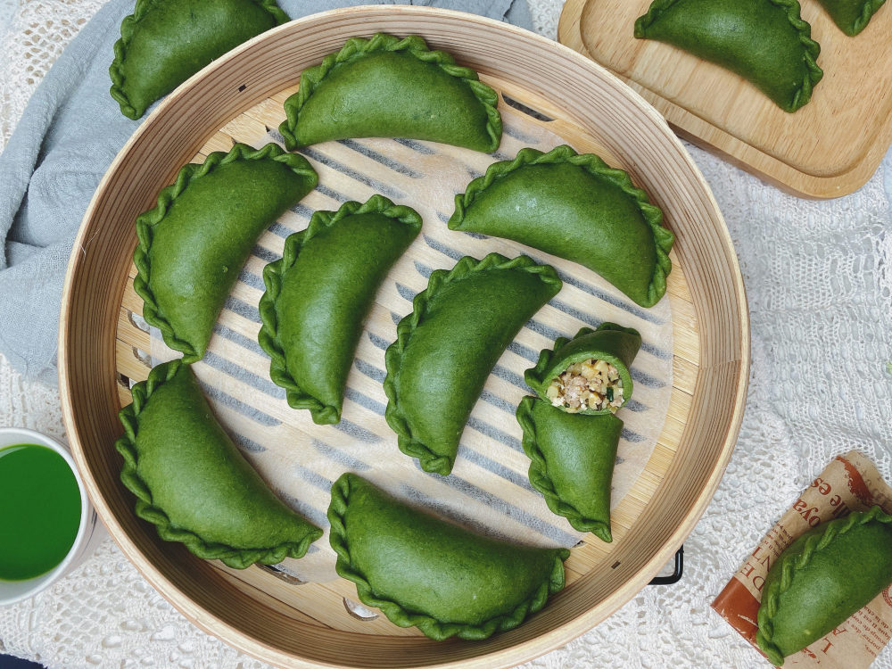 青团中的王者,皮薄馅多口感软糯,掌握1个技巧,颜色翠绿不发黄_腾讯新