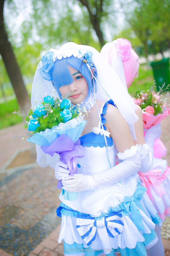 re从零开始的异世界生活雷姆拉姆cosplay