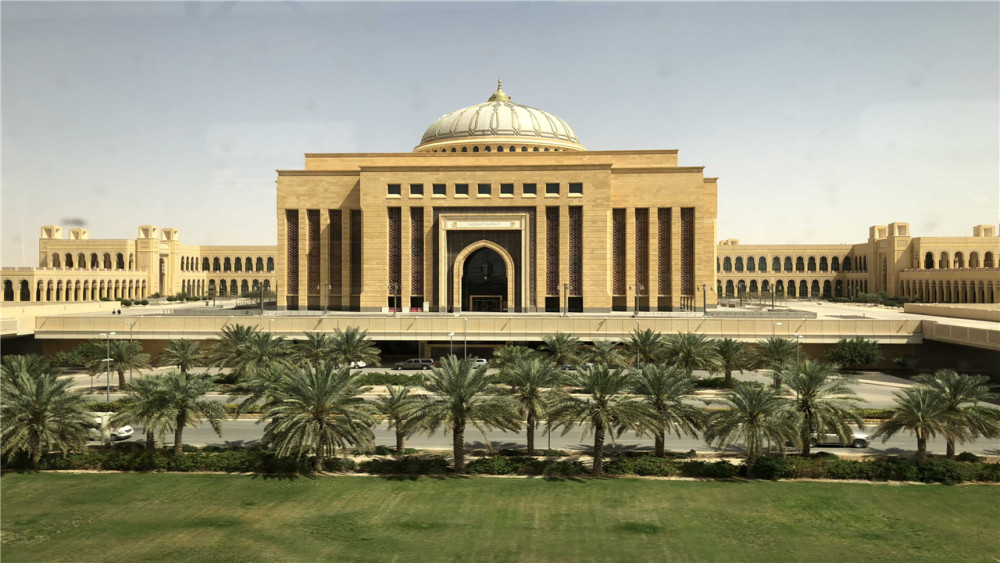 报复来了10枚火箭弹砸在伊拉克美军基地中有人心脏病发作死亡