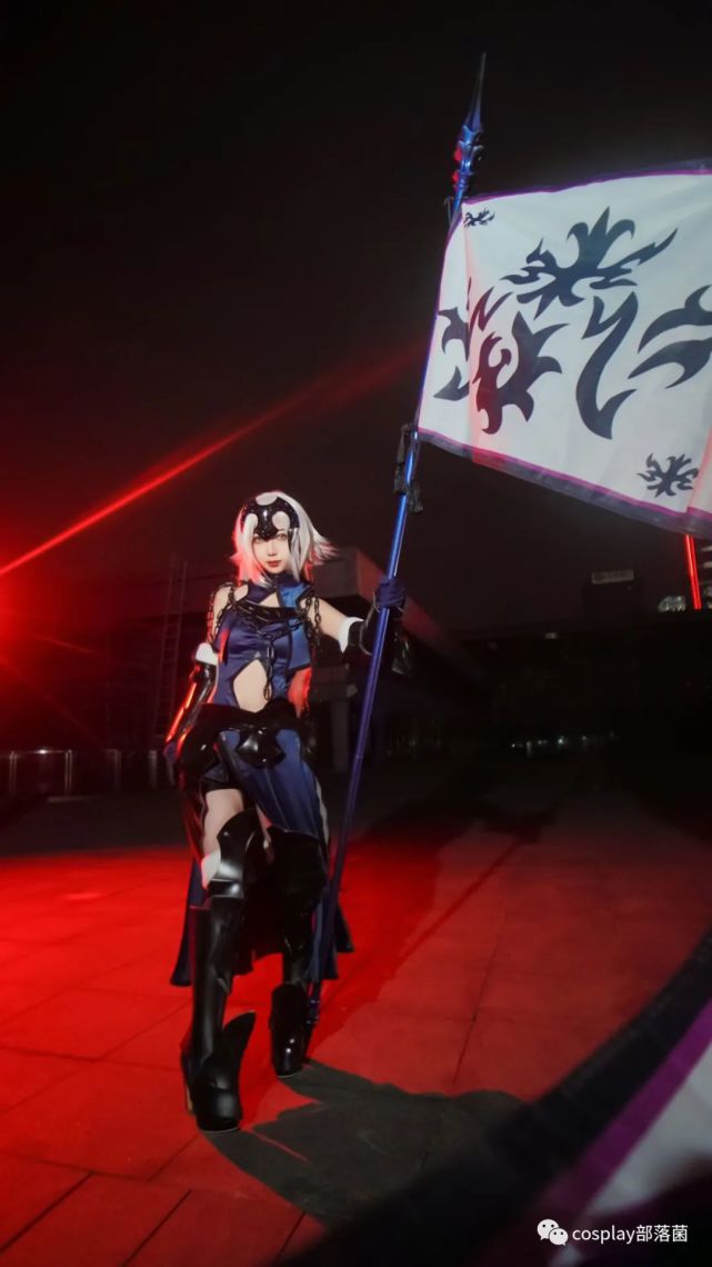 cos:黑贞德满破cos正片@晚鹿