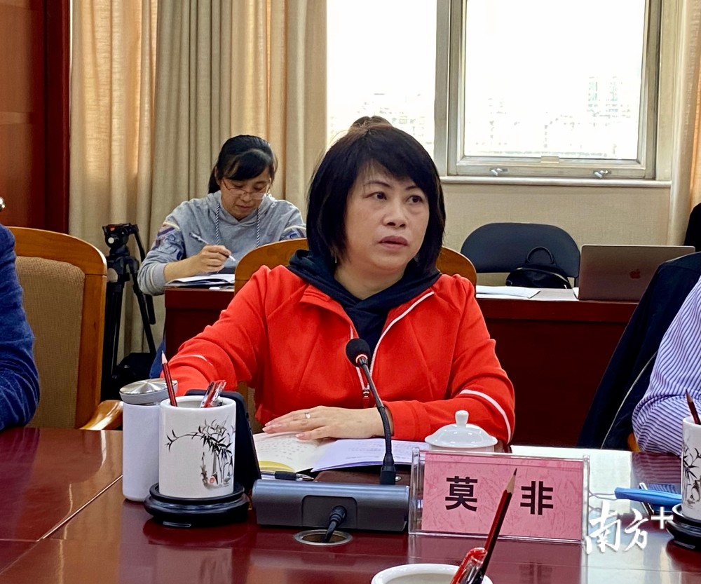 艺术骨干不断进行研究讨论及修改,潮籍著名剧作家郭启宏担任文学指导