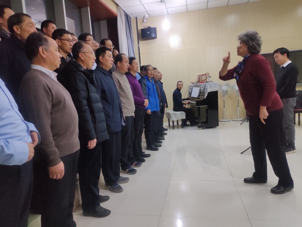 致敬平凡伟大的文化扶贫人李克老师