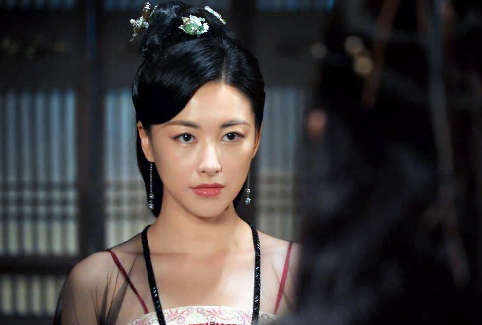 赘婿:楼舒婉本可以逃走,为何主动献身给鲍文翰?