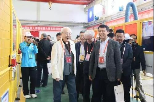 51岁任哈尔滨市长,56岁主政重庆,原中纪委