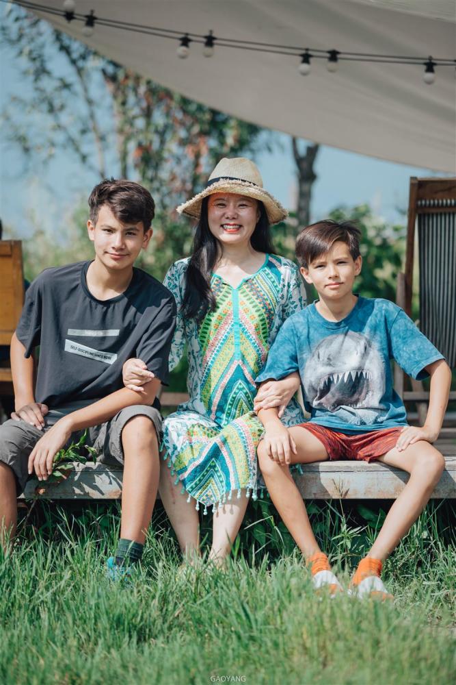 专访|在阿尔卑斯山脚下告别家人,龚琳娜背着古琴回国,新的神曲诞生