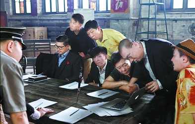 十二公民的陪审团被固执己见束缚的眼界哪有公正可言
