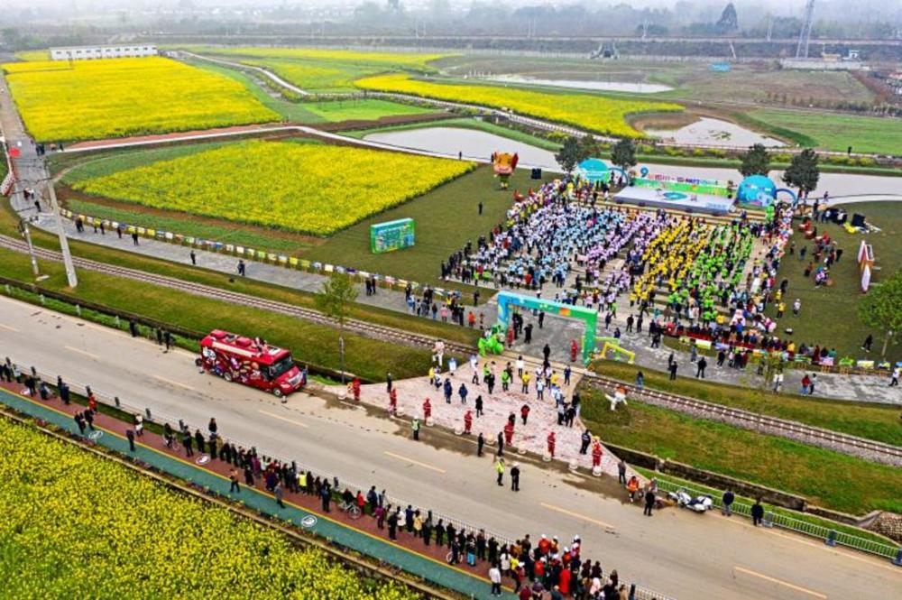 3月12日,"2021四川花卉(果类)生态旅游节暨第9届四川·崇州自驾赏花节