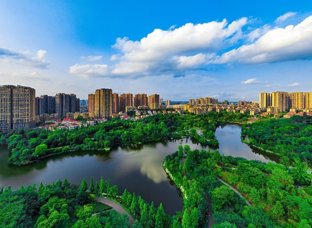 建设生态文明城市!自贡开展春季义务植树活动