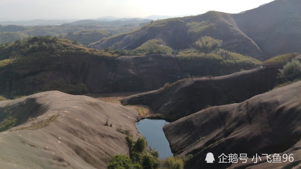 湖南郴州苏仙区,飞天山风景区,去鲜为人知的"鹅公寨"看风景吧