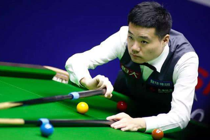 32岁丁俊晖身价过亿,官至\