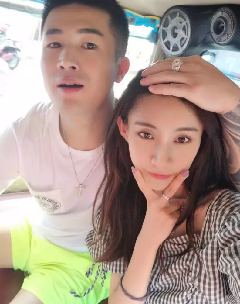 小仙女宣布与仙洋分手自提路虎表态不互撕浩南心疼仙洋