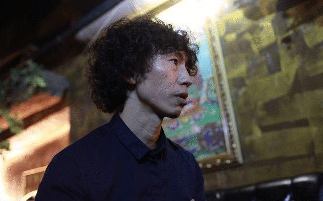 庞麦郎因为精神问题被送进精神病医院粉丝希望早日康复