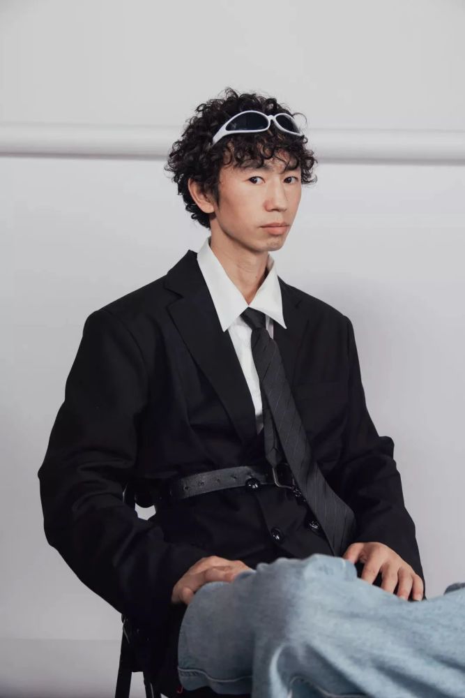 精神分裂的庞麦郎被曝出院扬言要娶妻生子却遭网友怒怼积点德