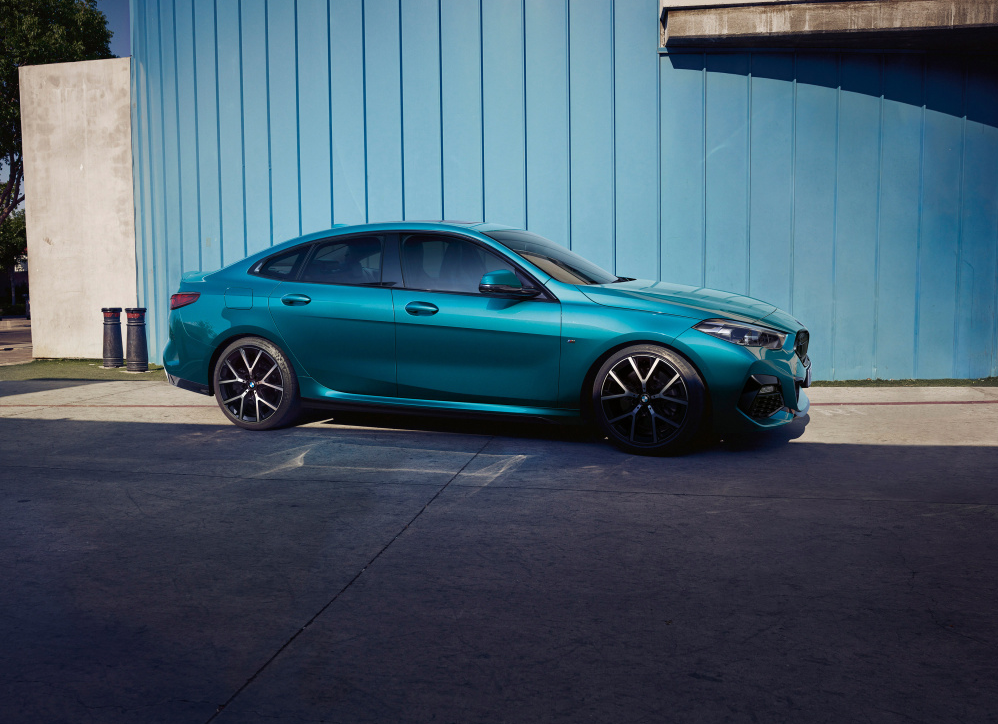 宝马迷们有福了宝马首款a级轿跑2系配20t不足27万