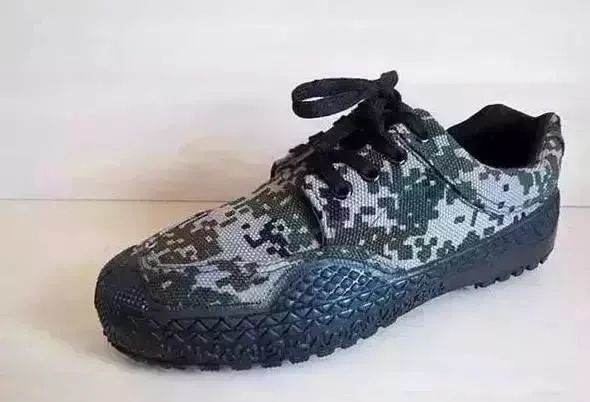 19式新款训练鞋正式配发部队