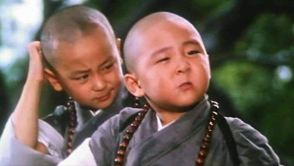 "少林小子"释小龙和"傻根"王宝强,剪不断,理还乱的命运线_腾讯新闻
