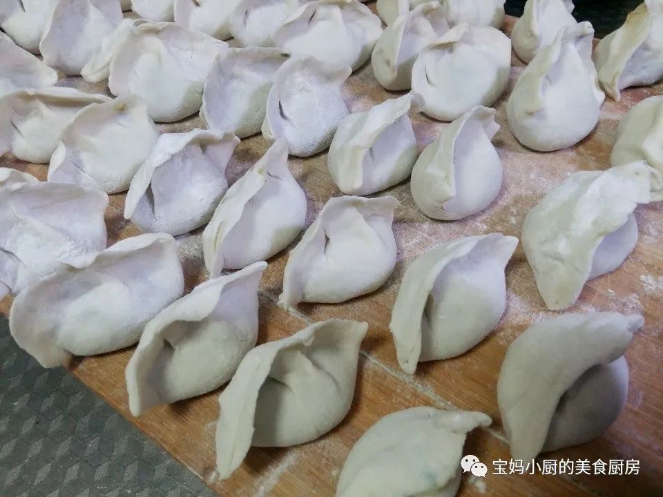 二月二北方除了吃豬頭肉還得包餃子這三樣食材做餡真鮮美