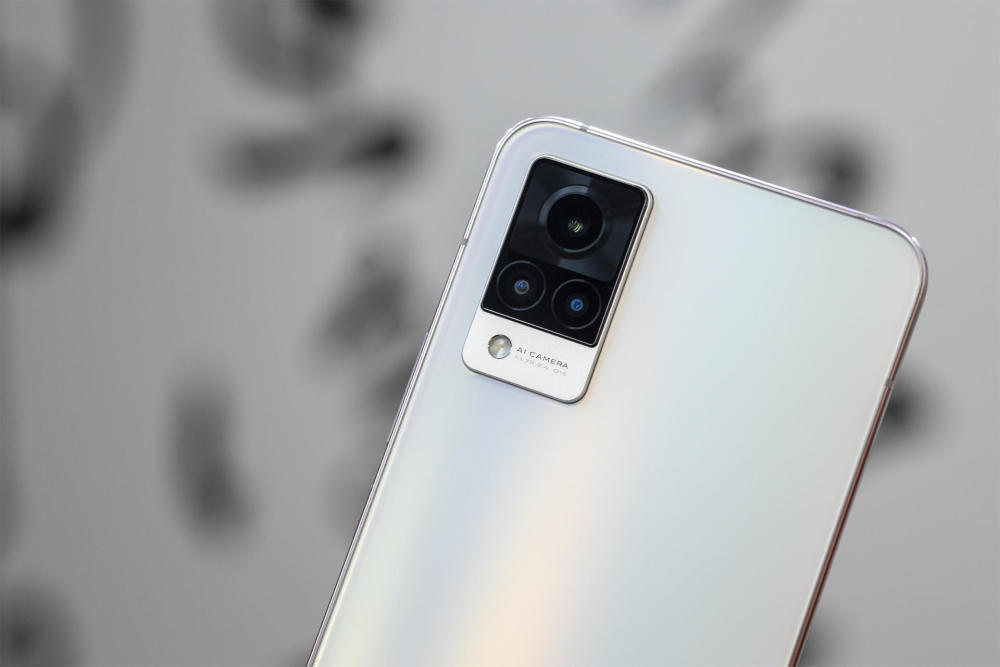 vivos9图赏机身减重内在却大加砝码