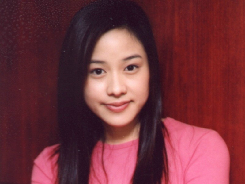 她是黎明,张学友,任贤齐等多位男神的女主角,后来由音乐家张鸿强发行