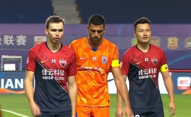 阵容大换血深圳队签4新外援清洗11功臣重组豪华进攻线争冠